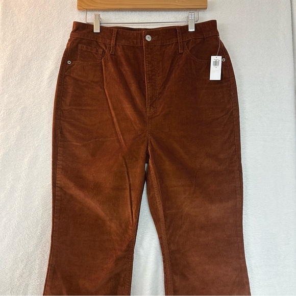 Old Navy Pants - Old Navy Camel brown flared legs Corduroy Pants size 12 Women